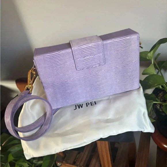 JWPEI Purple Lizard Bag - Picture 6 of 6